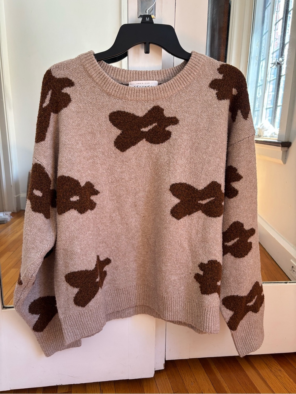 American Threads Beige Crewneck Sweater with Brown Floral Motif